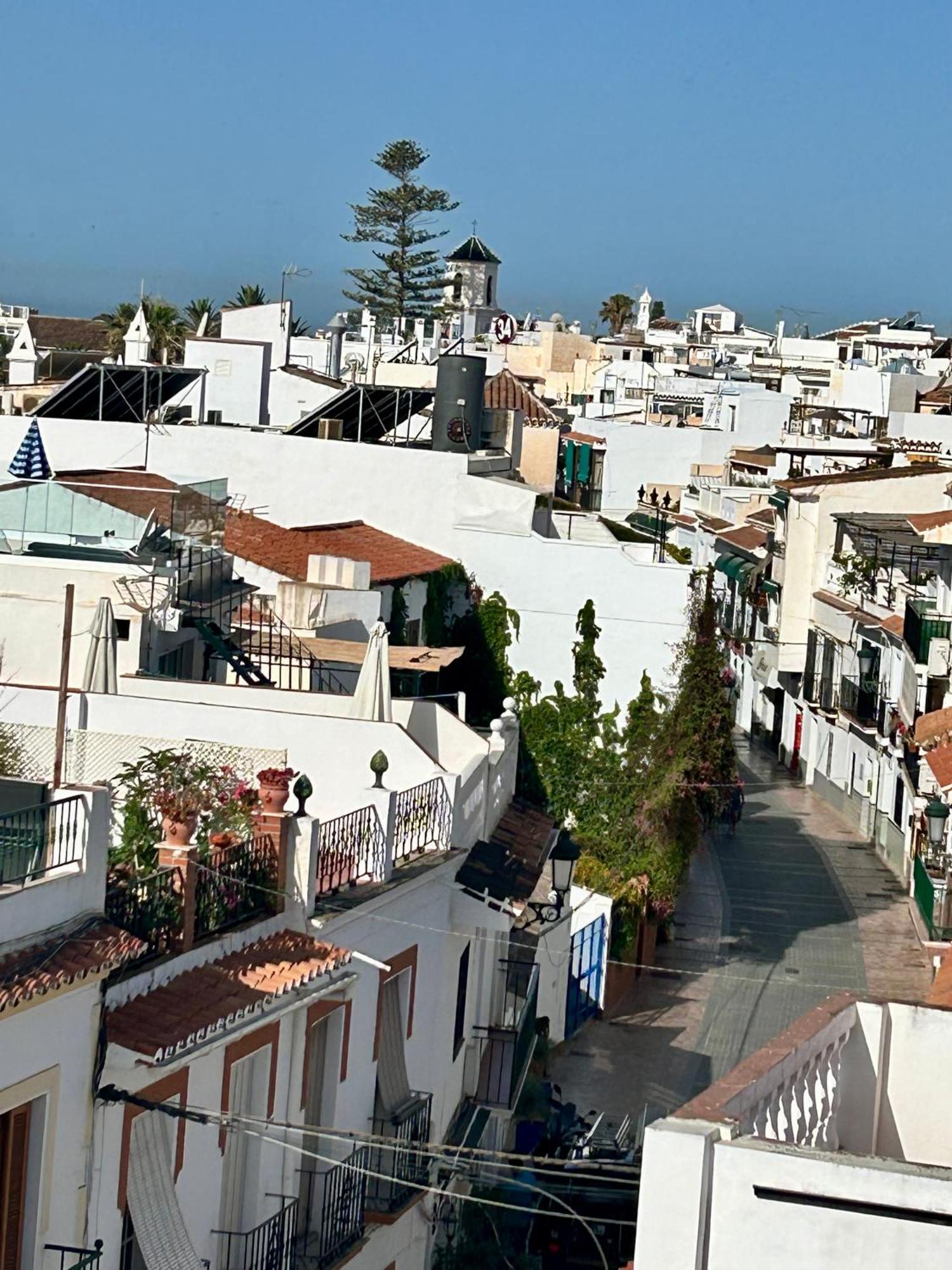Numali Apartamento Nerja Εξωτερικό φωτογραφία