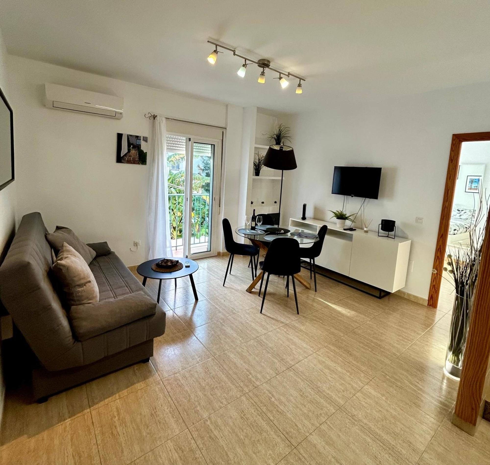 Numali Apartamento Nerja Εξωτερικό φωτογραφία